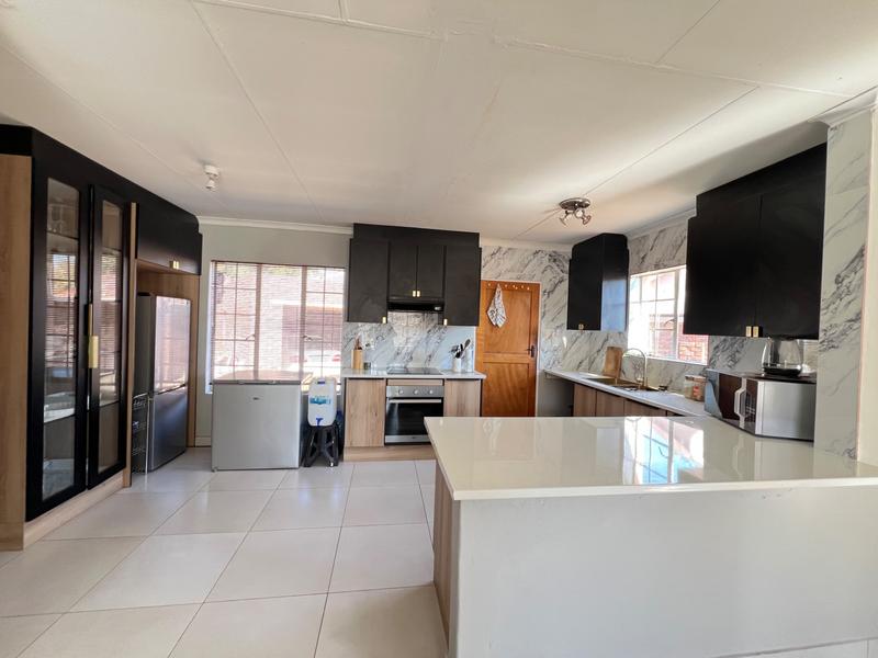 3 Bedroom Property for Sale in Kathu Northern Cape